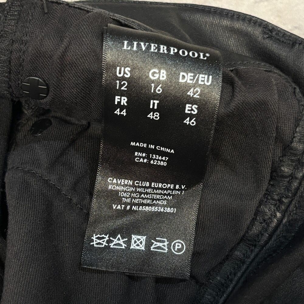 NWT Liverpool LA Women The High Rise Ankle Jeans Size 12/31 Black Denim D108 -8 - Picture 12 of 16